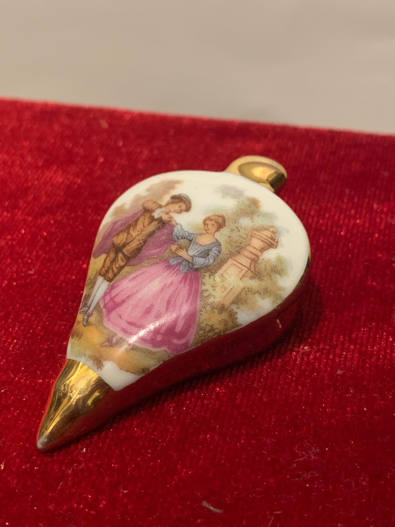 Vintāžas Limoges porcelāna miniatūras plēšas, senlieta